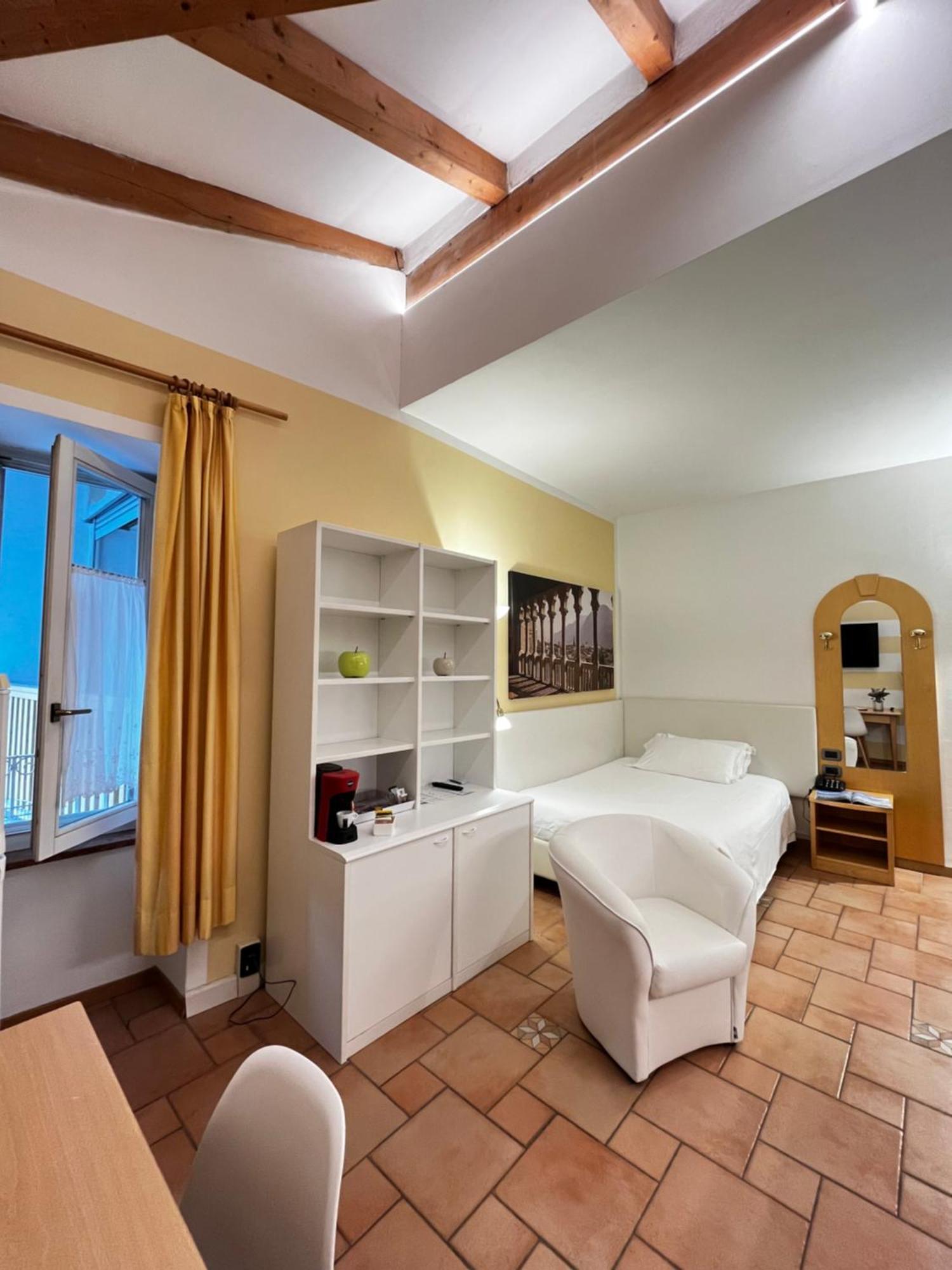 Manci Apartments By Hotel America Trento Exterior photo