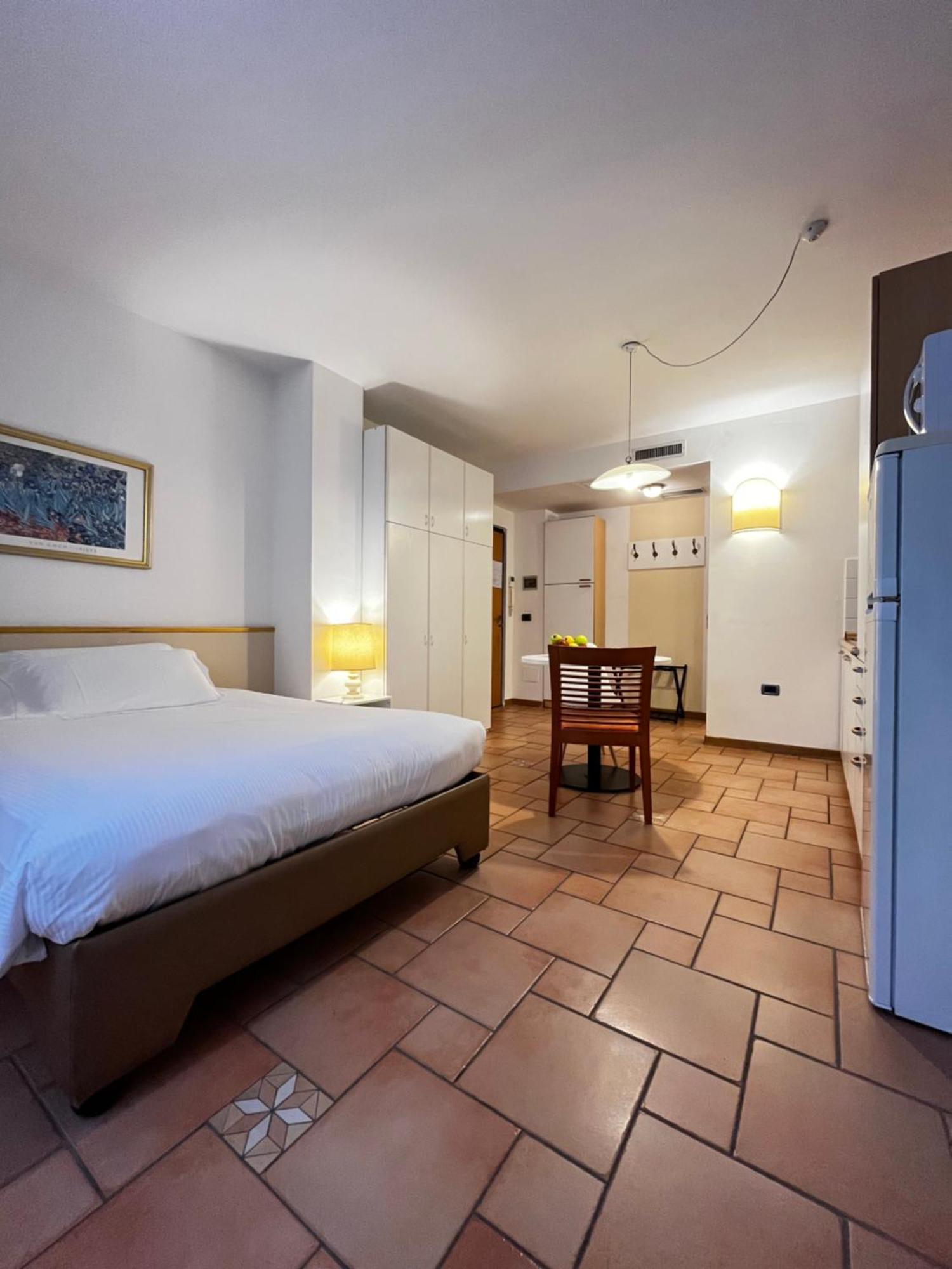 Manci Apartments By Hotel America Trento Exterior photo